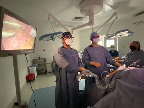 Slider image (5) Dr. Francisco Ortega - Bariatric Surgery